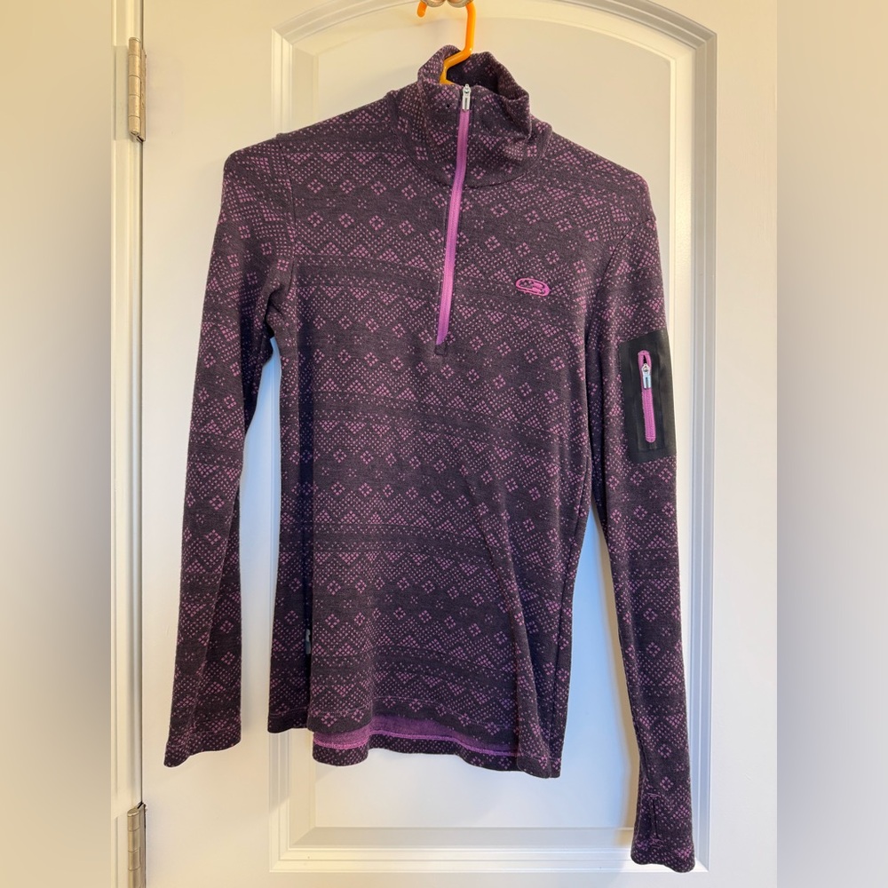 Icebreaker merino base layer 3/4 zip. Beautiful purple and black pattern.